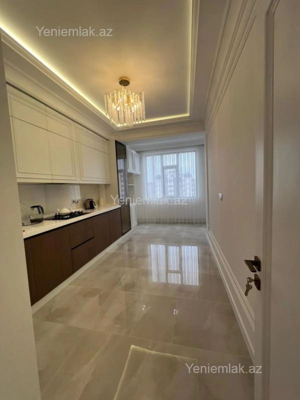 Satılır 3 otaqlı yeni tikili 125 m²