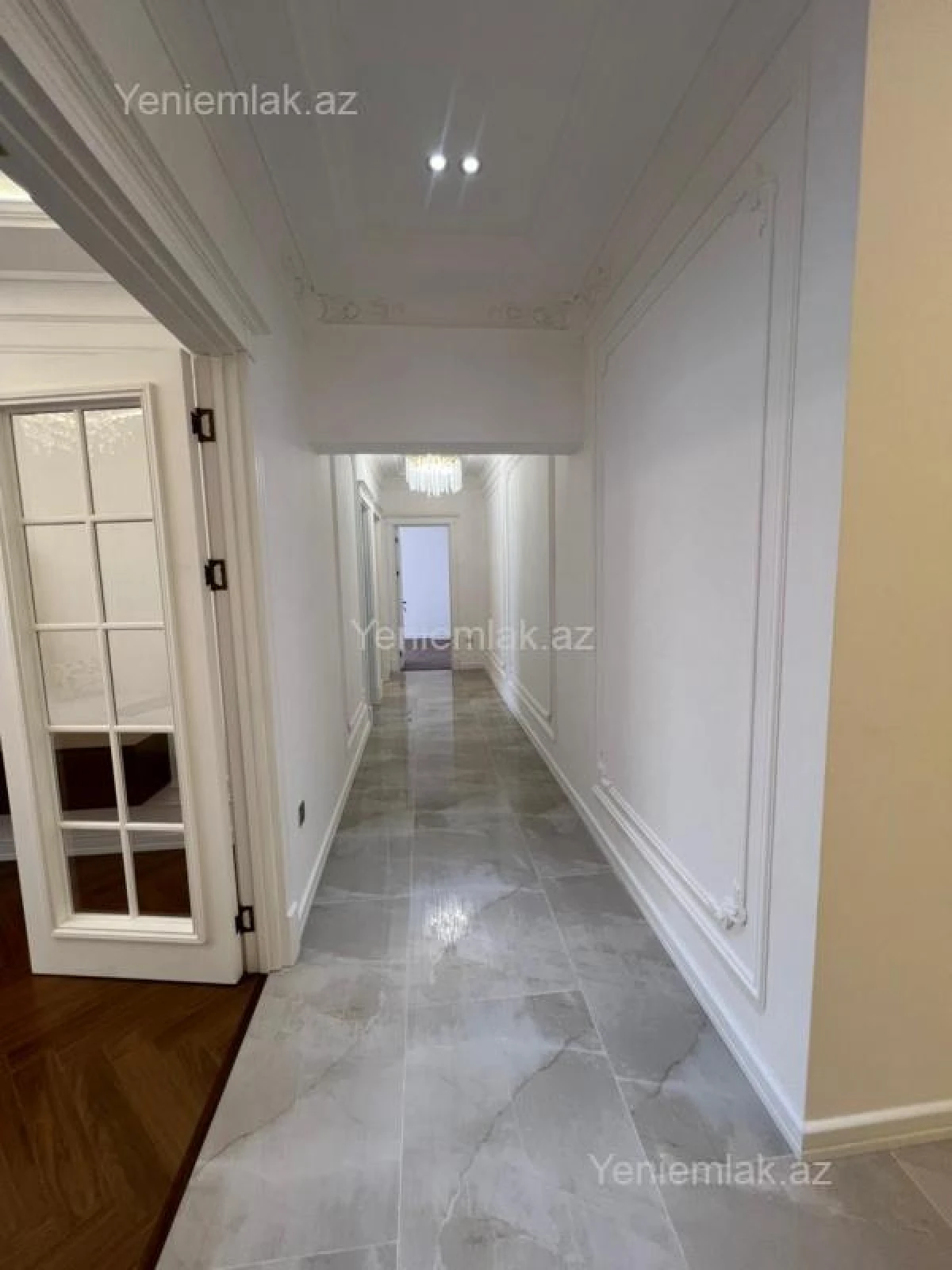 Satılır 3 otaqlı yeni tikili 125 m²