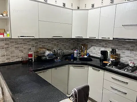 Satılır 3 otaqlı yeni tikili 96 m²