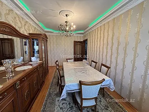 Satılır 4 otaqlı köhnə tikili 95 m²