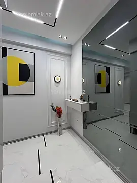 Satılır 3 otaqlı yeni tikili 125 m²
