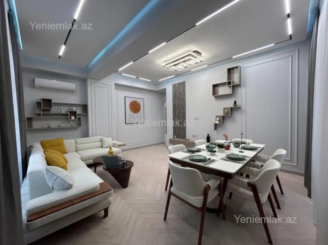 Satılır 3 otaqlı yeni tikili 125 m²