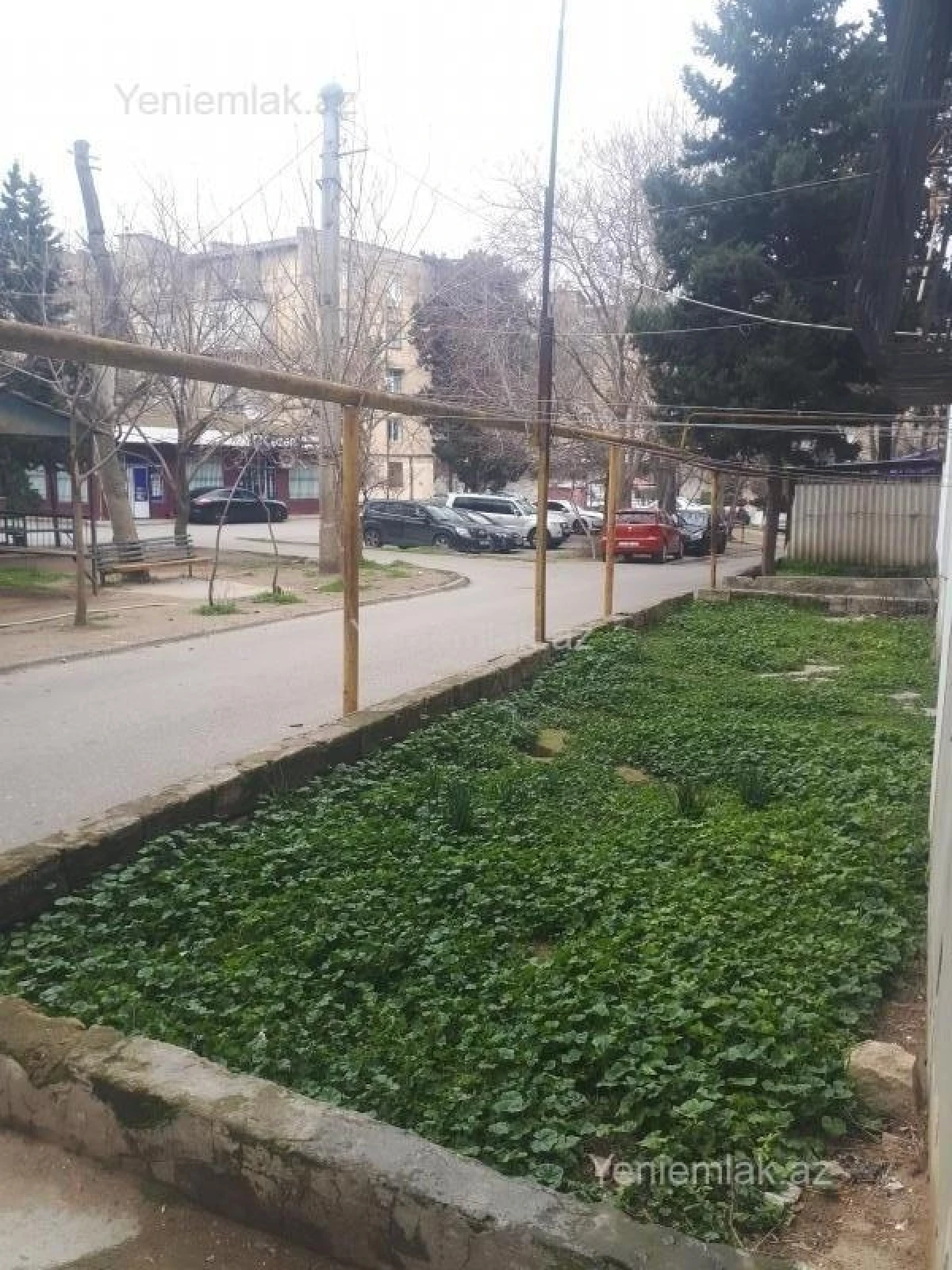 Satılır 3 otaqlı köhnə tikili 80 m²