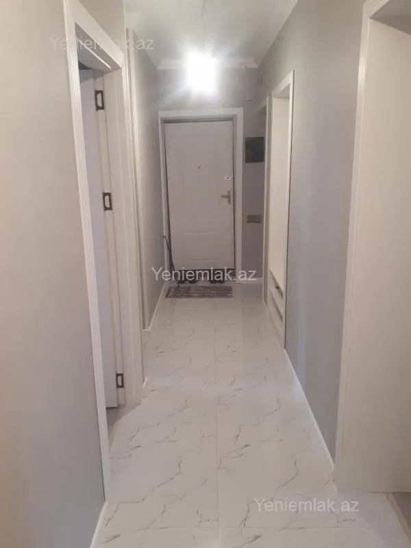 Satılır 3 otaqlı köhnə tikili 80 m²