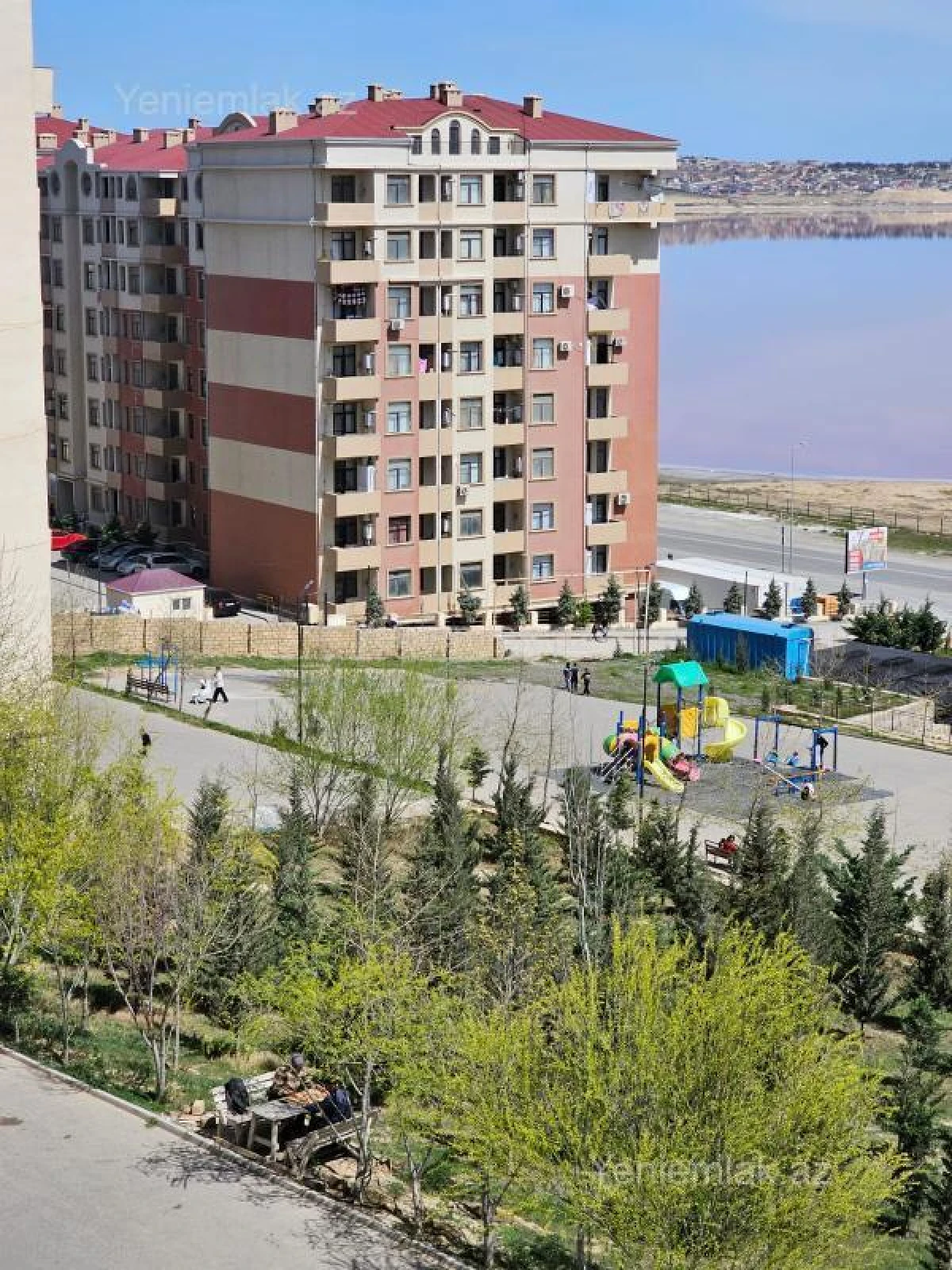 Satılır 3 otaqlı yeni tikili 90 m²