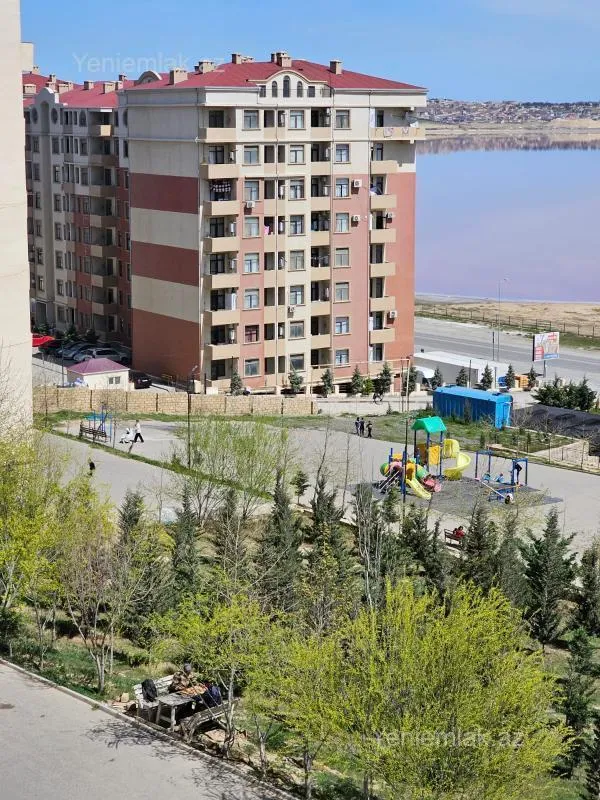 Satılır 3 otaqlı yeni tikili 90 m²