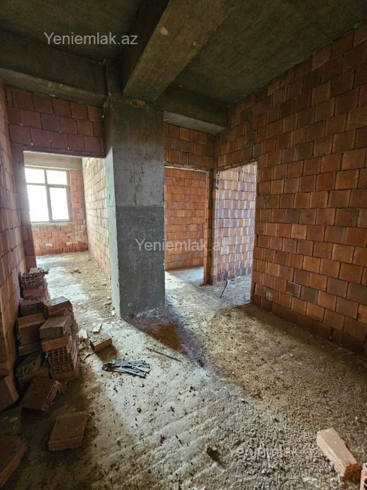 Satılır 3 otaqlı yeni tikili 90 m²
