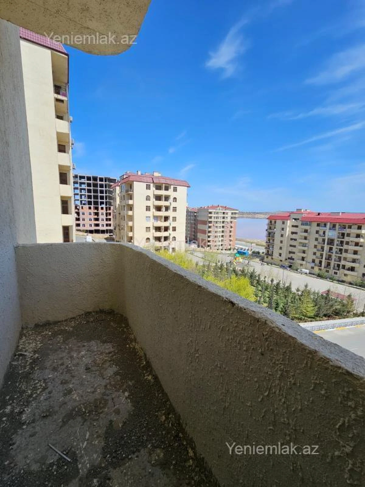 Satılır 3 otaqlı yeni tikili 90 m²