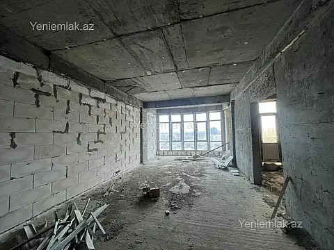 Satılır 4 otaqlı yeni tikili 200 m²