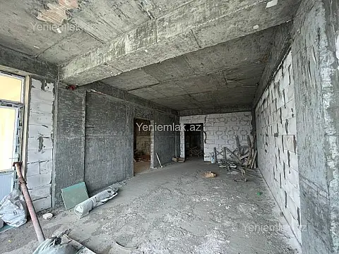 Satılır 4 otaqlı yeni tikili 200 m²