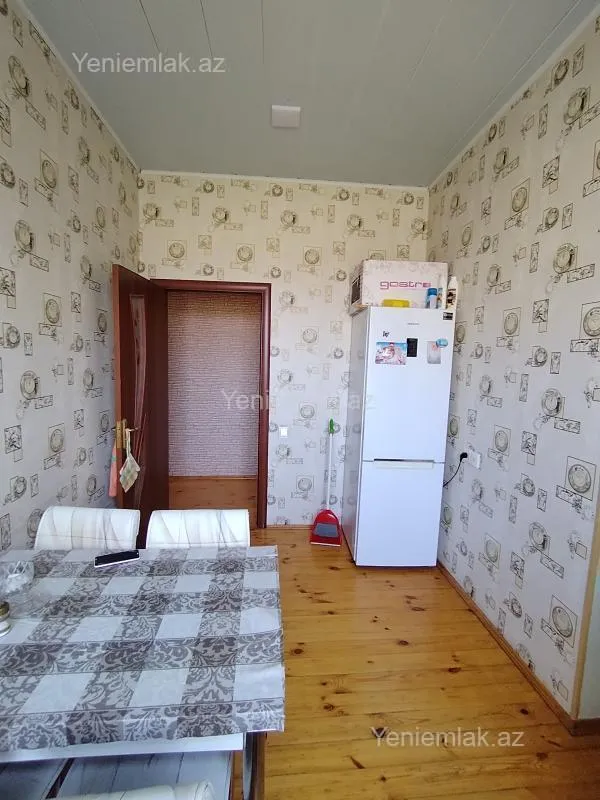 Satılır 4 otaqlı həyət evi 120 m²