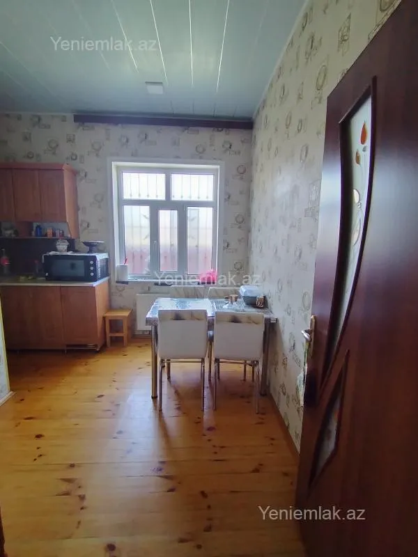 Satılır 4 otaqlı həyət evi 120 m²