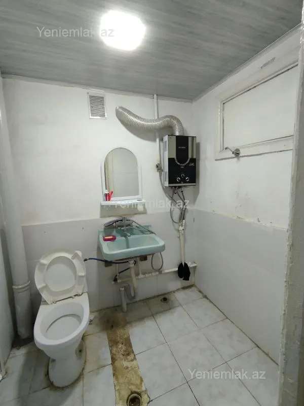 Satılır 1 otaqlı köhnə tikili 31 m²