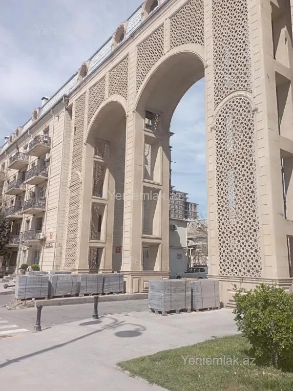 Satılır 1 otaqlı köhnə tikili 30 m²