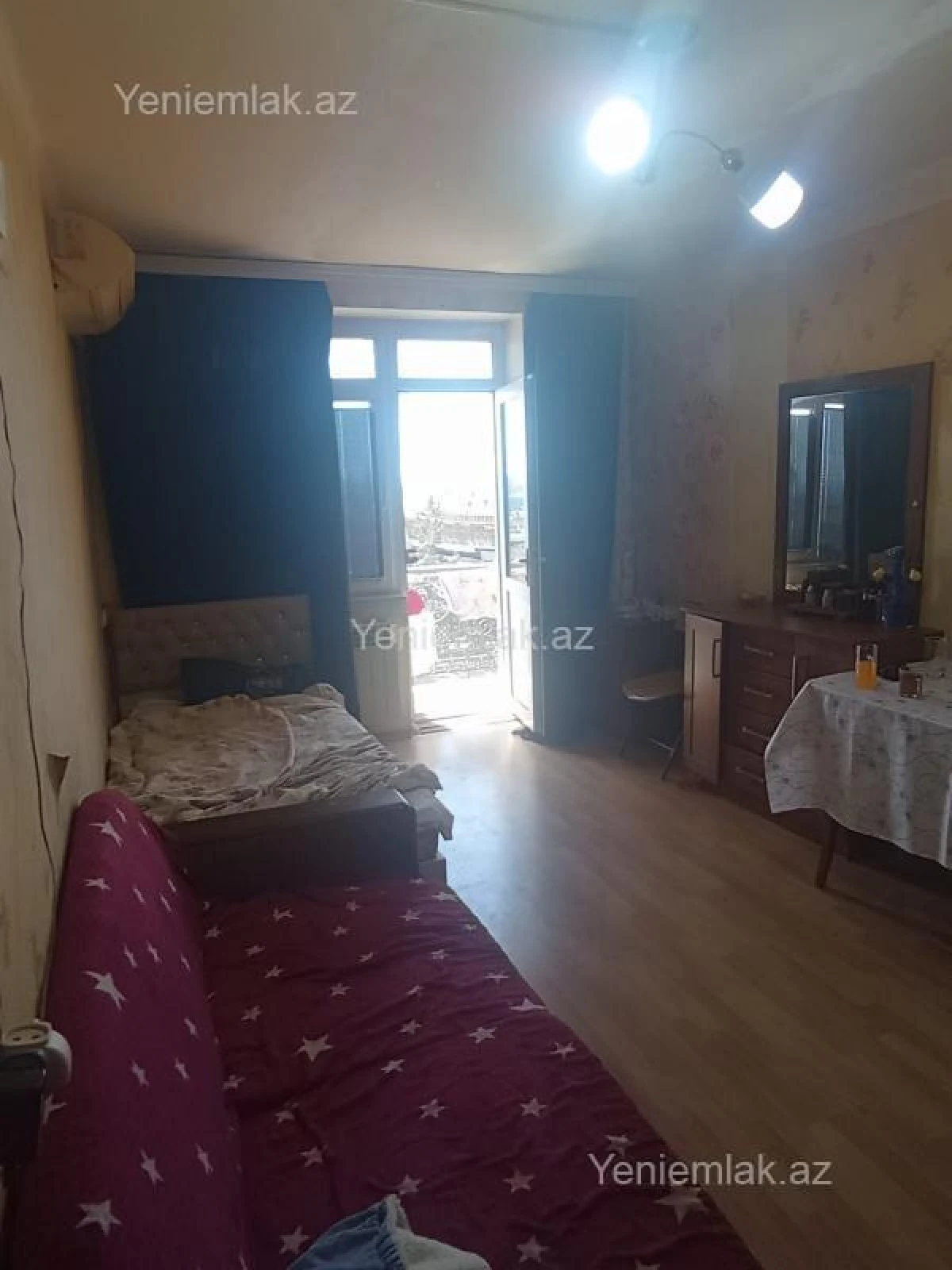 Satılır 1 otaqlı köhnə tikili 30 m²