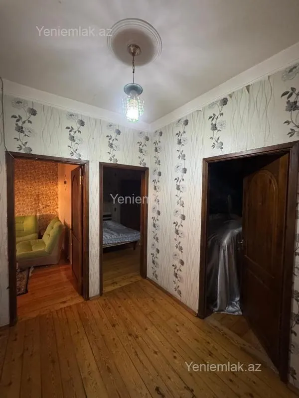 Satılır 3 otaqlı köhnə tikili 80 m²