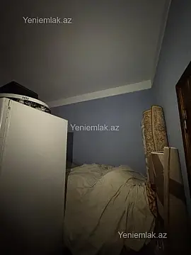 Satılır 3 otaqlı köhnə tikili 80 m²