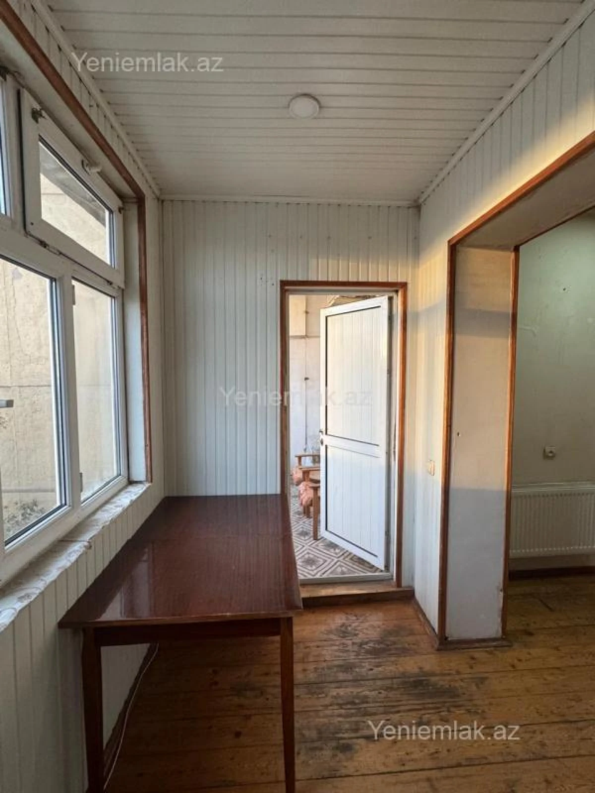 Satılır 3 otaqlı köhnə tikili 80 m²