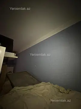 Satılır 3 otaqlı köhnə tikili 80 m²