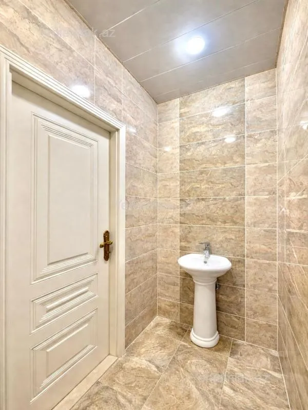 Satılır 4 otaqlı yeni tikili 117 m²