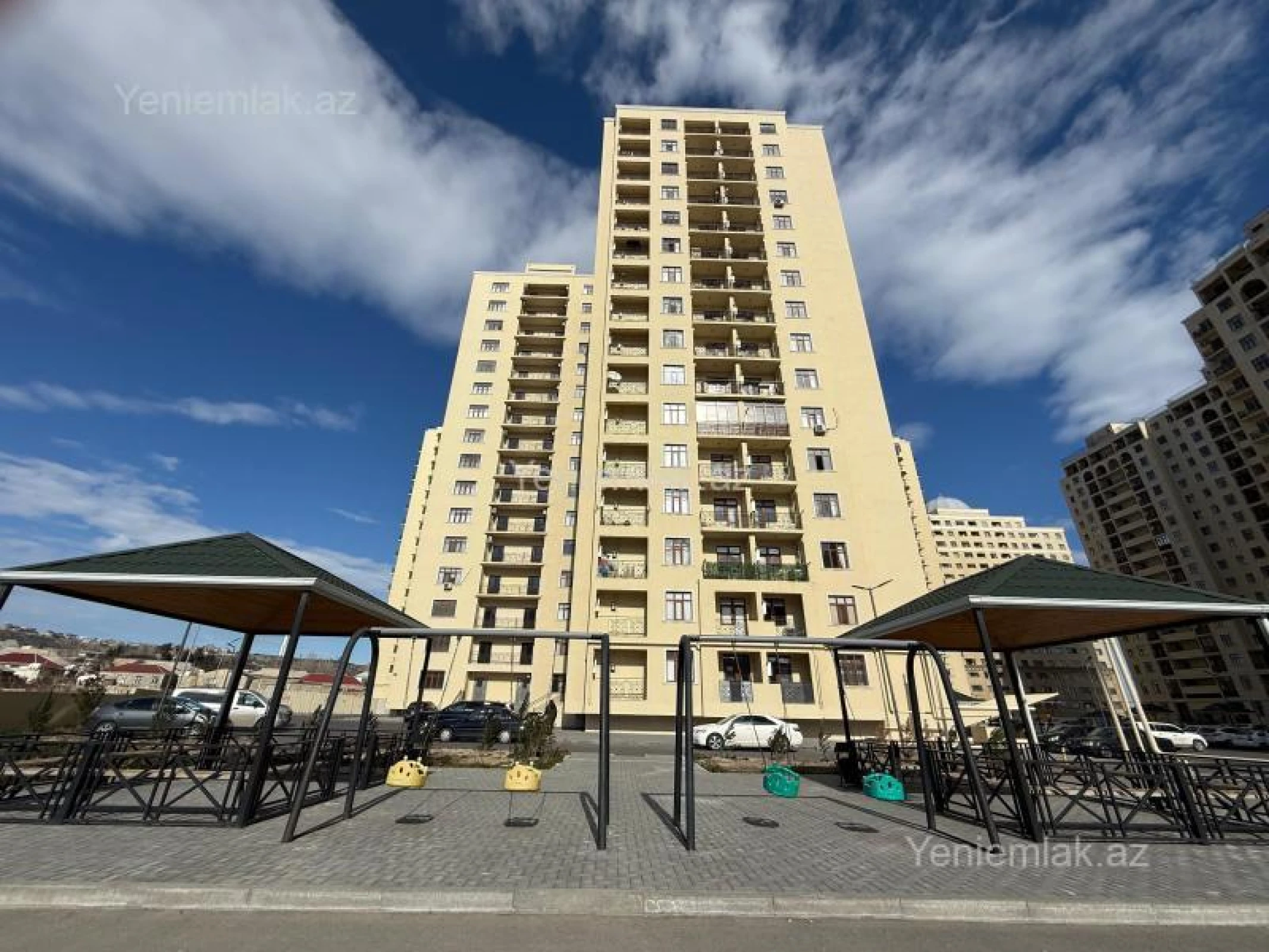 Satılır 4 otaqlı yeni tikili 117 m²