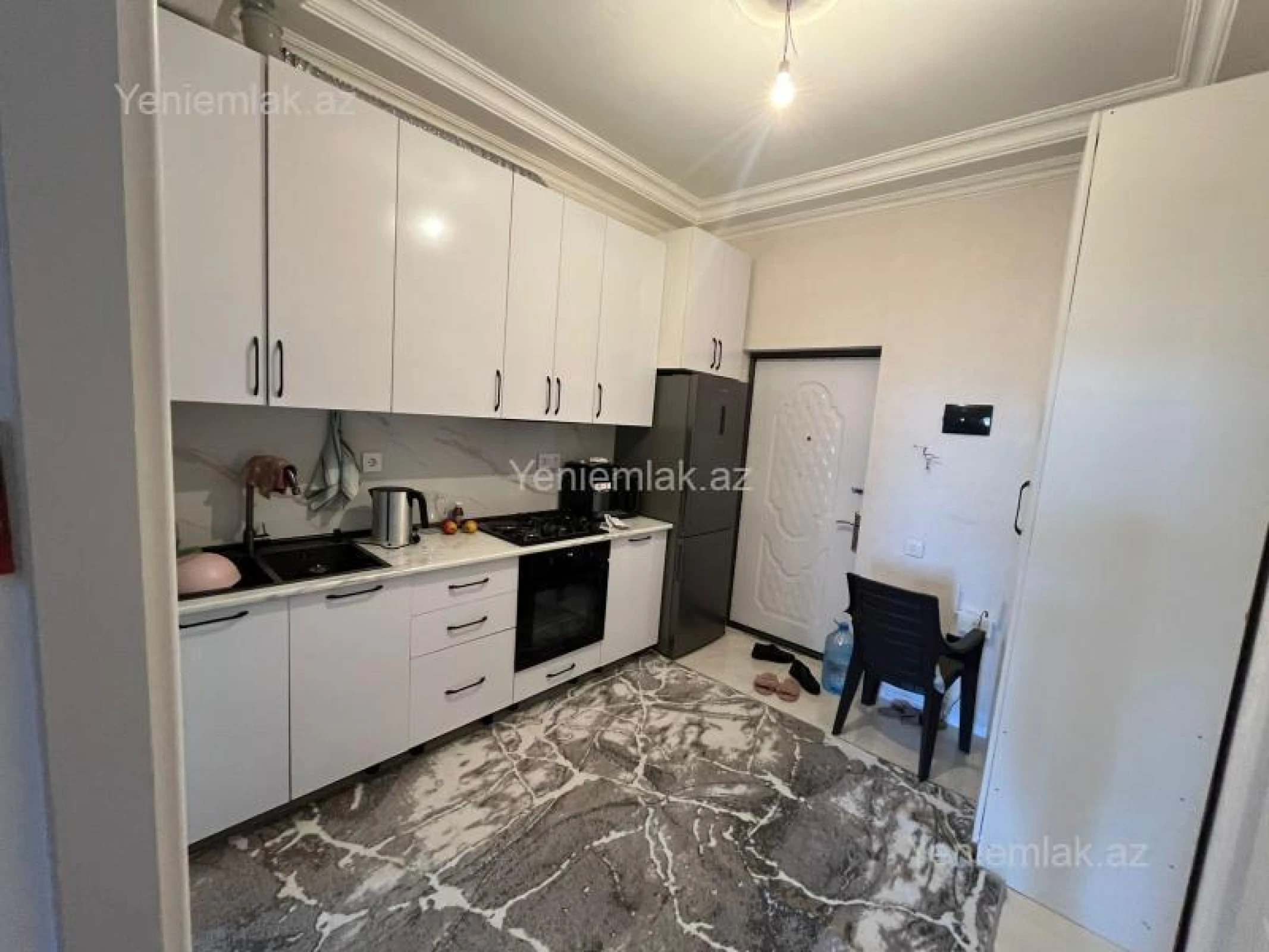 Satılır 2 otaqlı yeni tikili 68 m²
