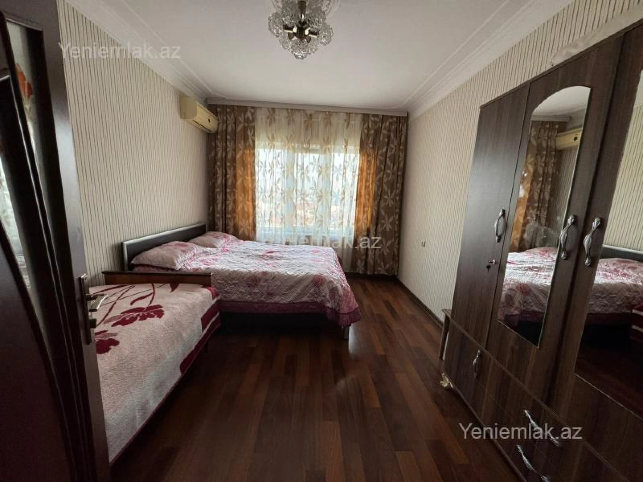Satılır 3 otaqlı köhnə tikili 80 m²