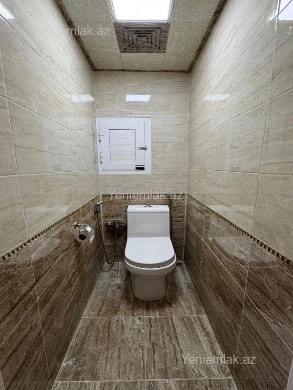 Satılır 3 otaqlı köhnə tikili 80 m²