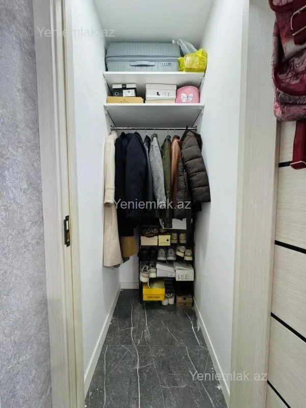 Satılır 2 otaqlı köhnə tikili 55 m²