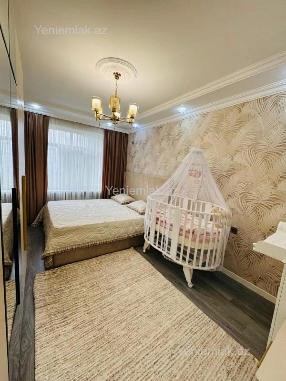 Satılır 2 otaqlı köhnə tikili 55 m²