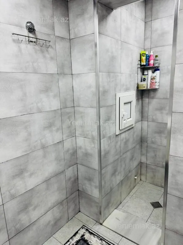 Satılır 2 otaqlı köhnə tikili 55 m²