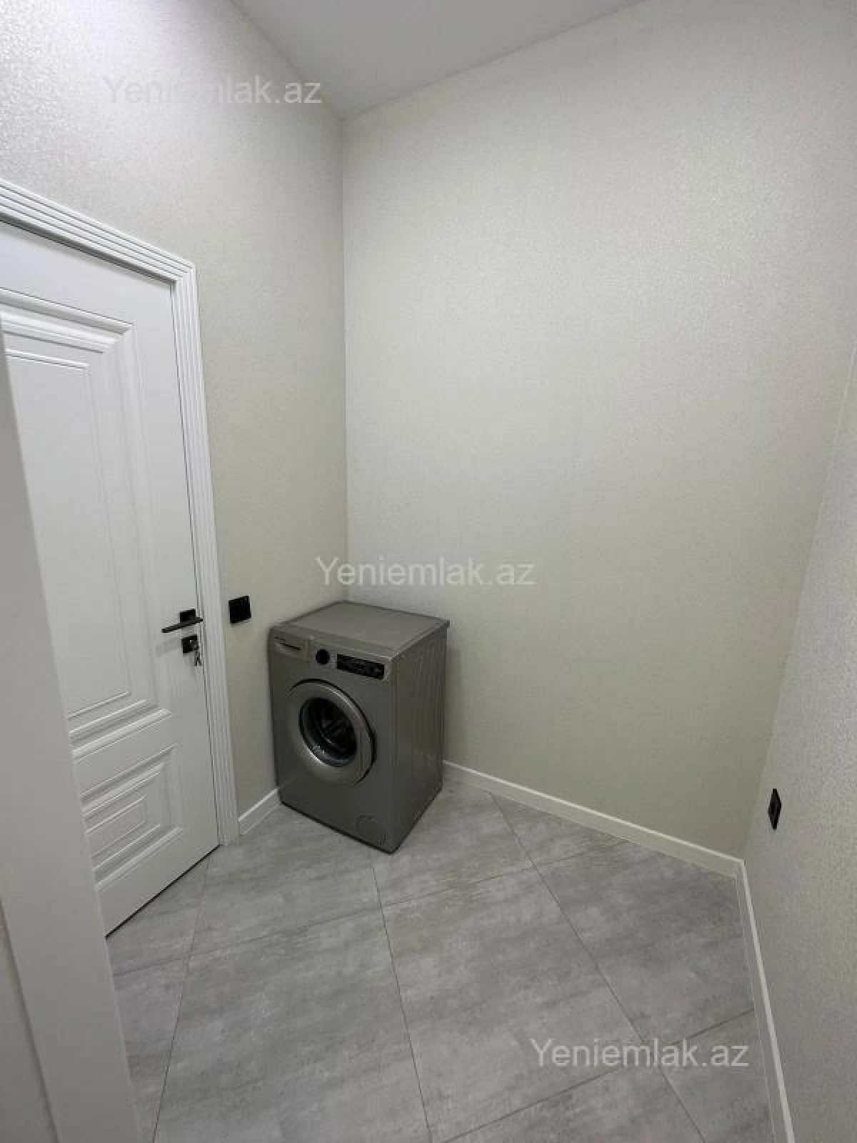 Satılır 3 otaqlı yeni tikili 109 m²