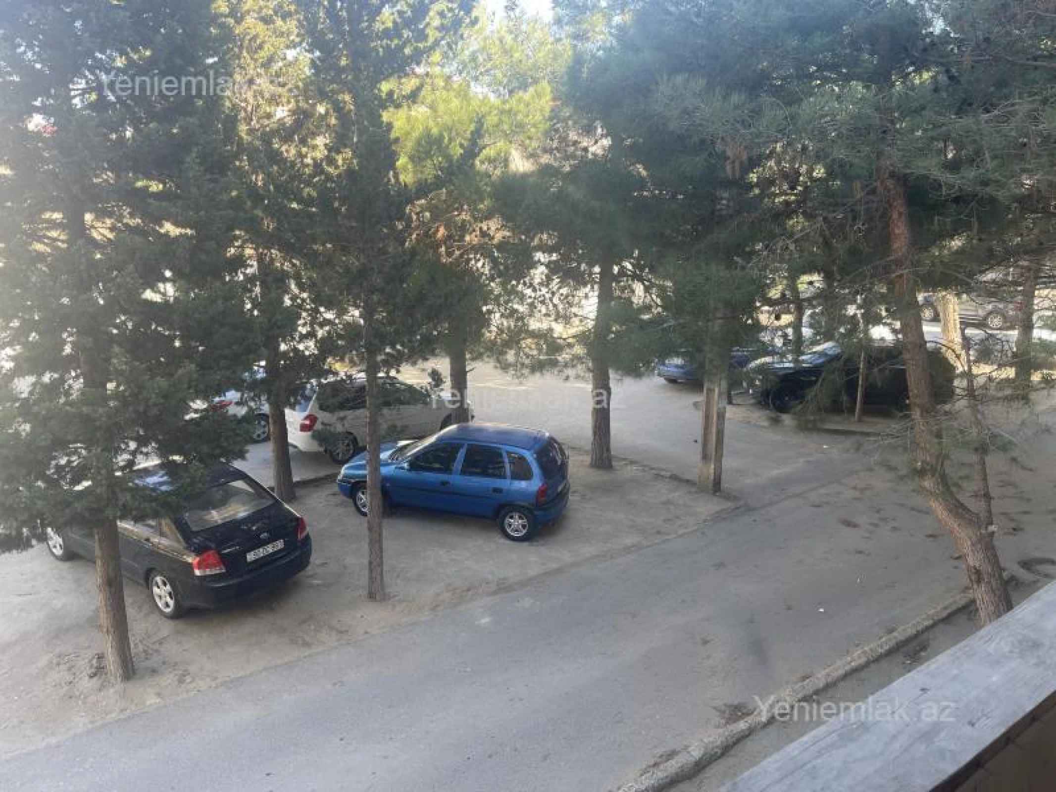 Satılır 3 otaqlı köhnə tikili 60 m²