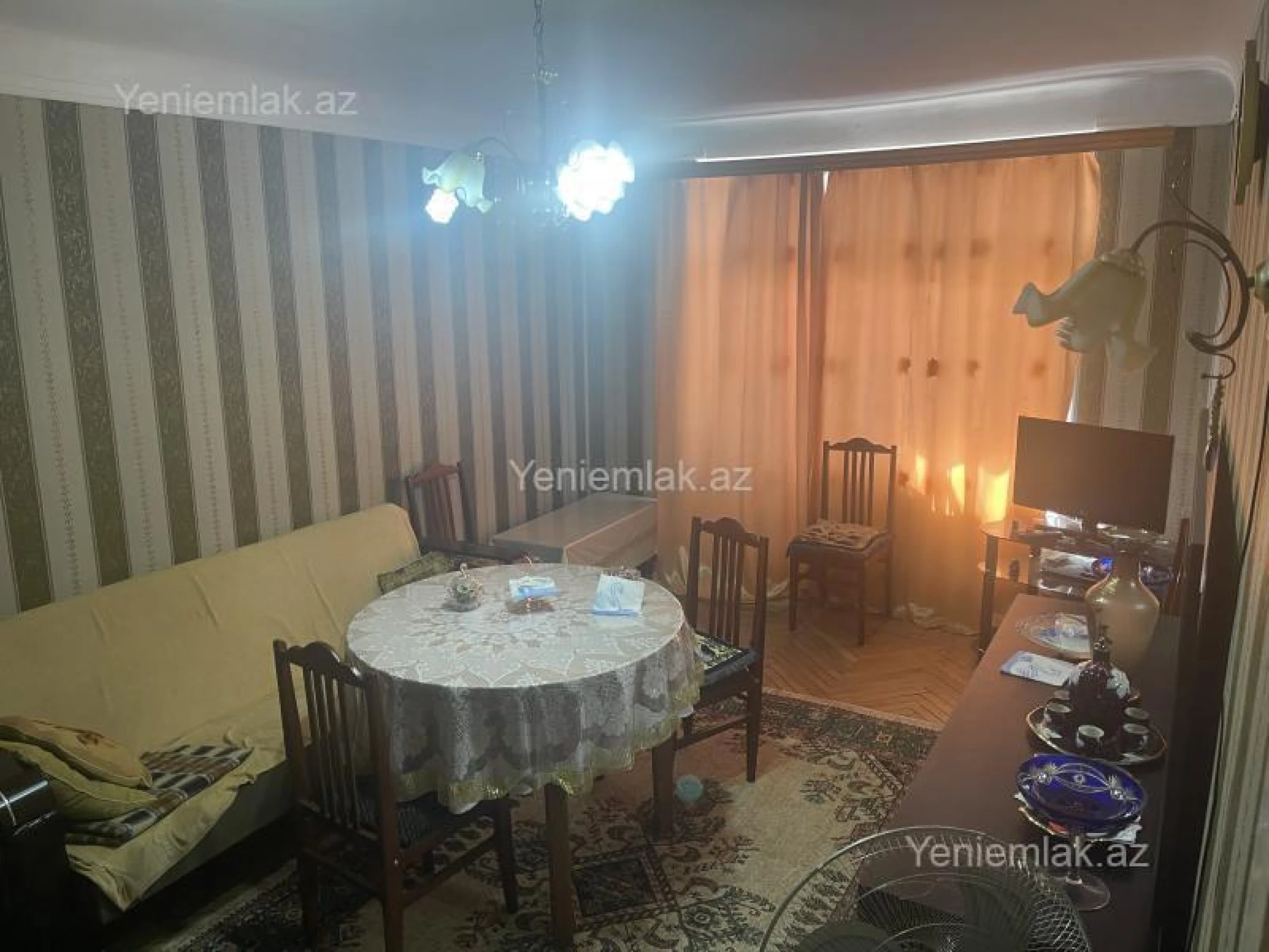 Satılır 3 otaqlı köhnə tikili 60 m²