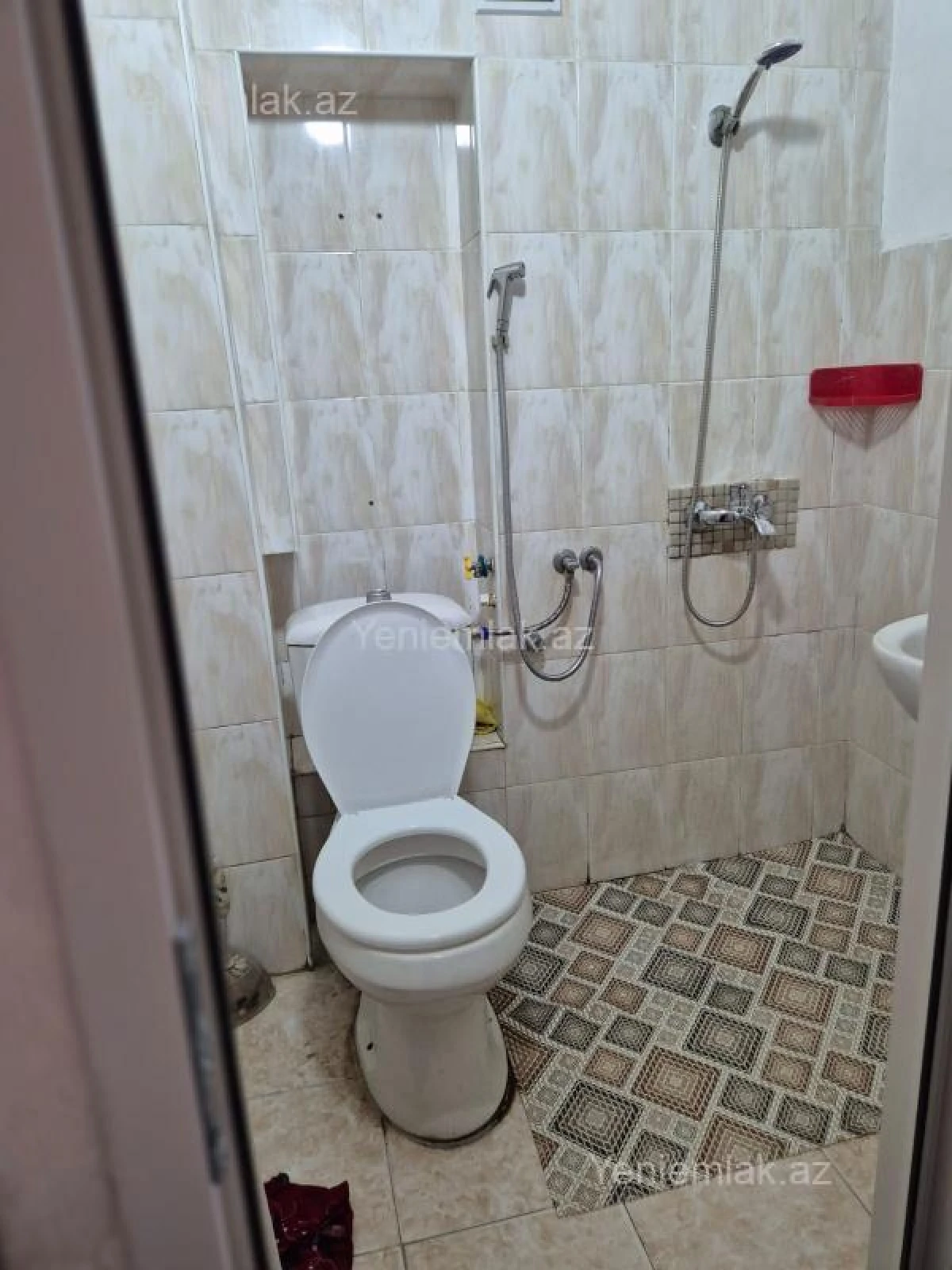 Satılır 3 otaqlı köhnə tikili 50 m²