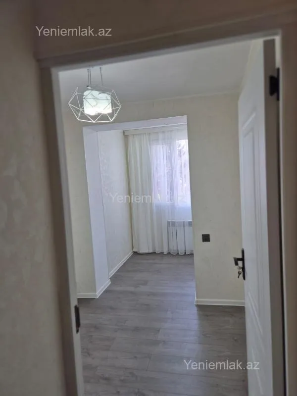 Satılır 3 otaqlı köhnə tikili 50 m²