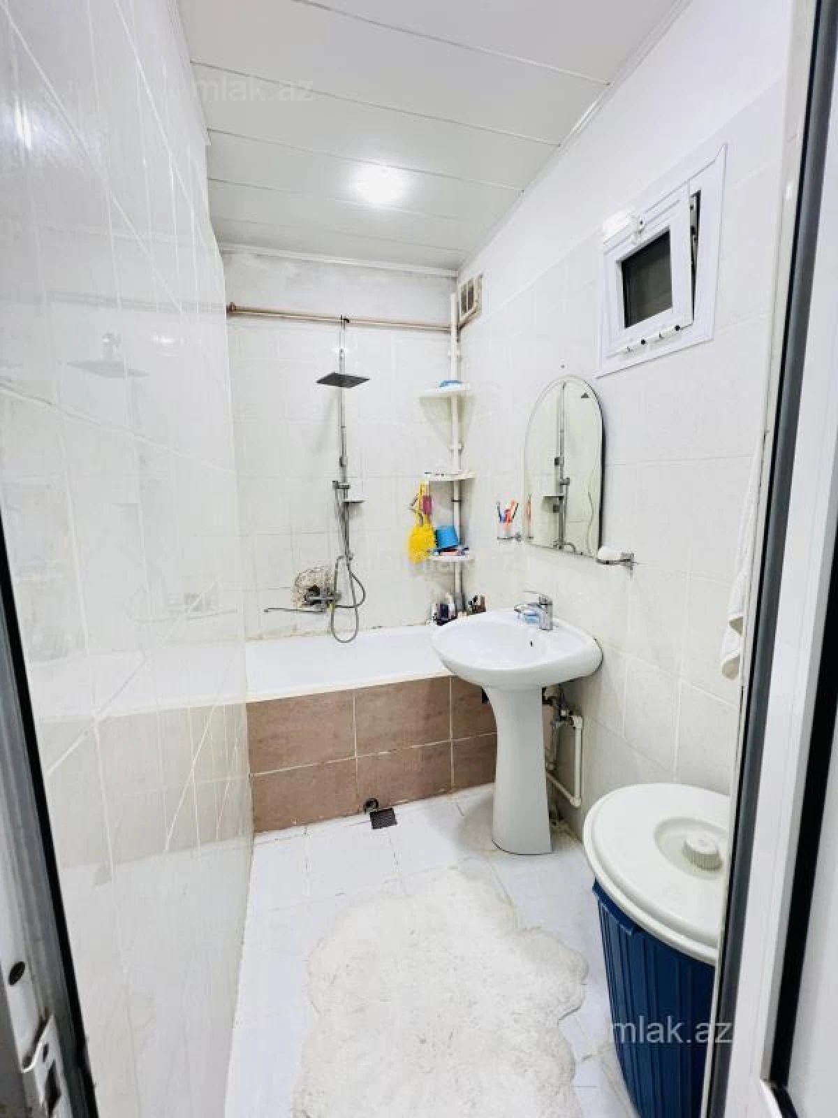 Satılır 5 otaqlı köhnə tikili 120 m²