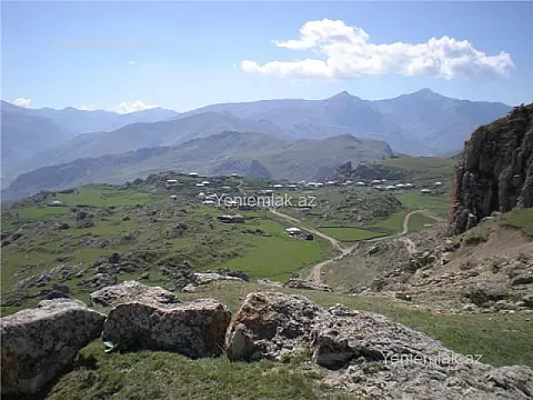 Satılır torpaq sahəsi — Quba