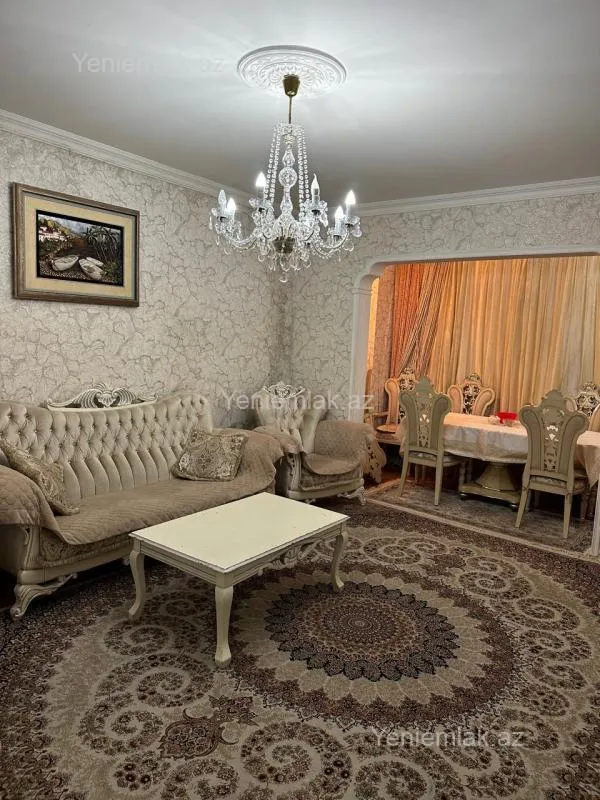 Satılır 4 otaqlı köhnə tikili 70 m²