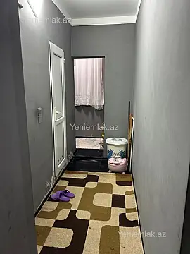 Satılır 4 otaqlı köhnə tikili 70 m²