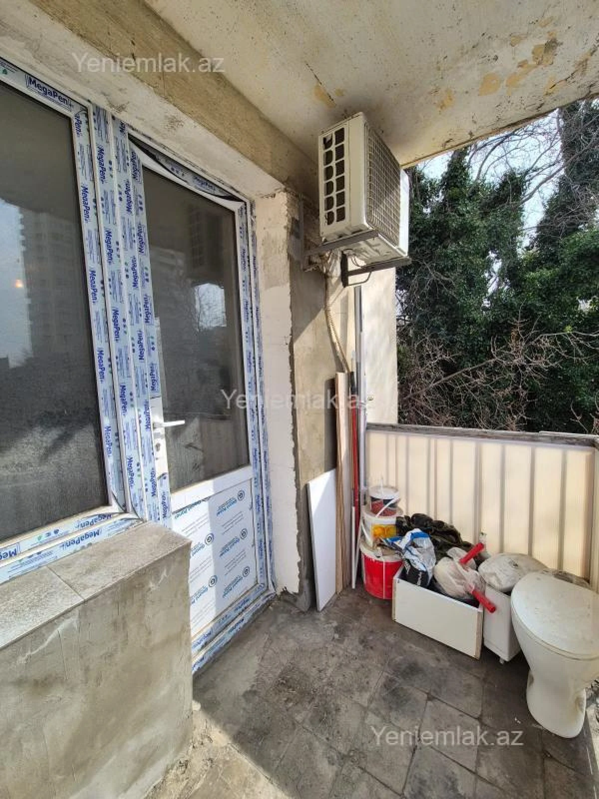 Satılır 1 otaqlı köhnə tikili 33 m²