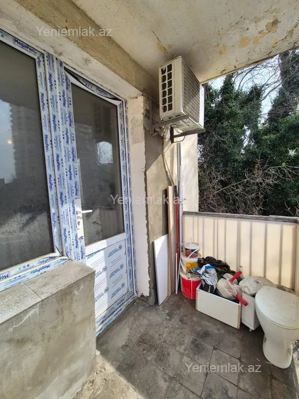 Satılır 1 otaqlı köhnə tikili 33 m²