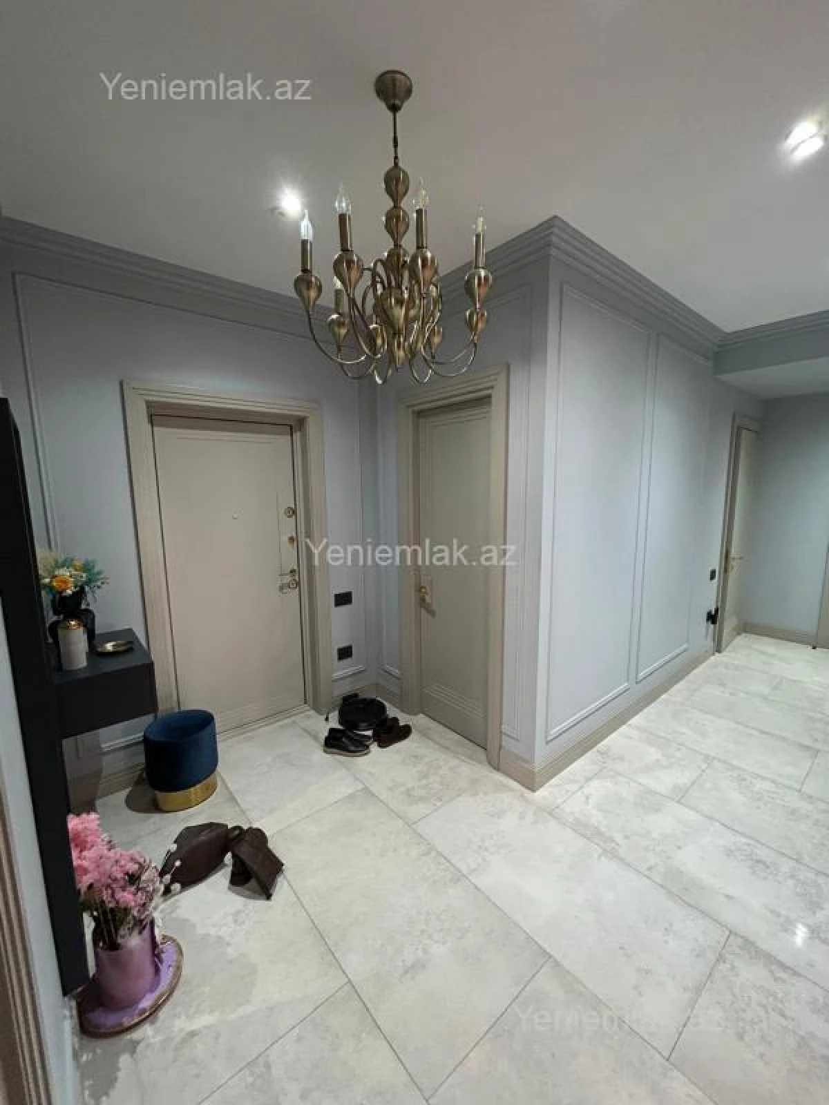 Satılır 5 otaqlı yeni tikili 240 m²