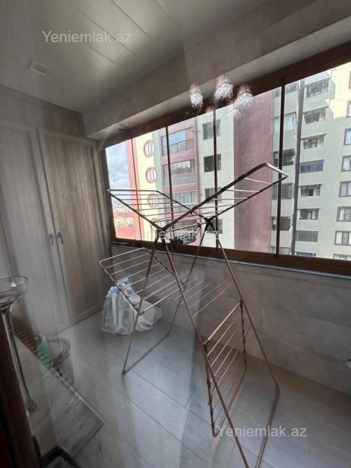 Satılır 5 otaqlı yeni tikili 240 m²