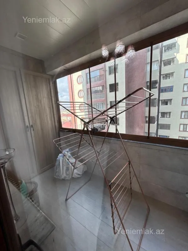 Satılır 5 otaqlı yeni tikili 240 m²