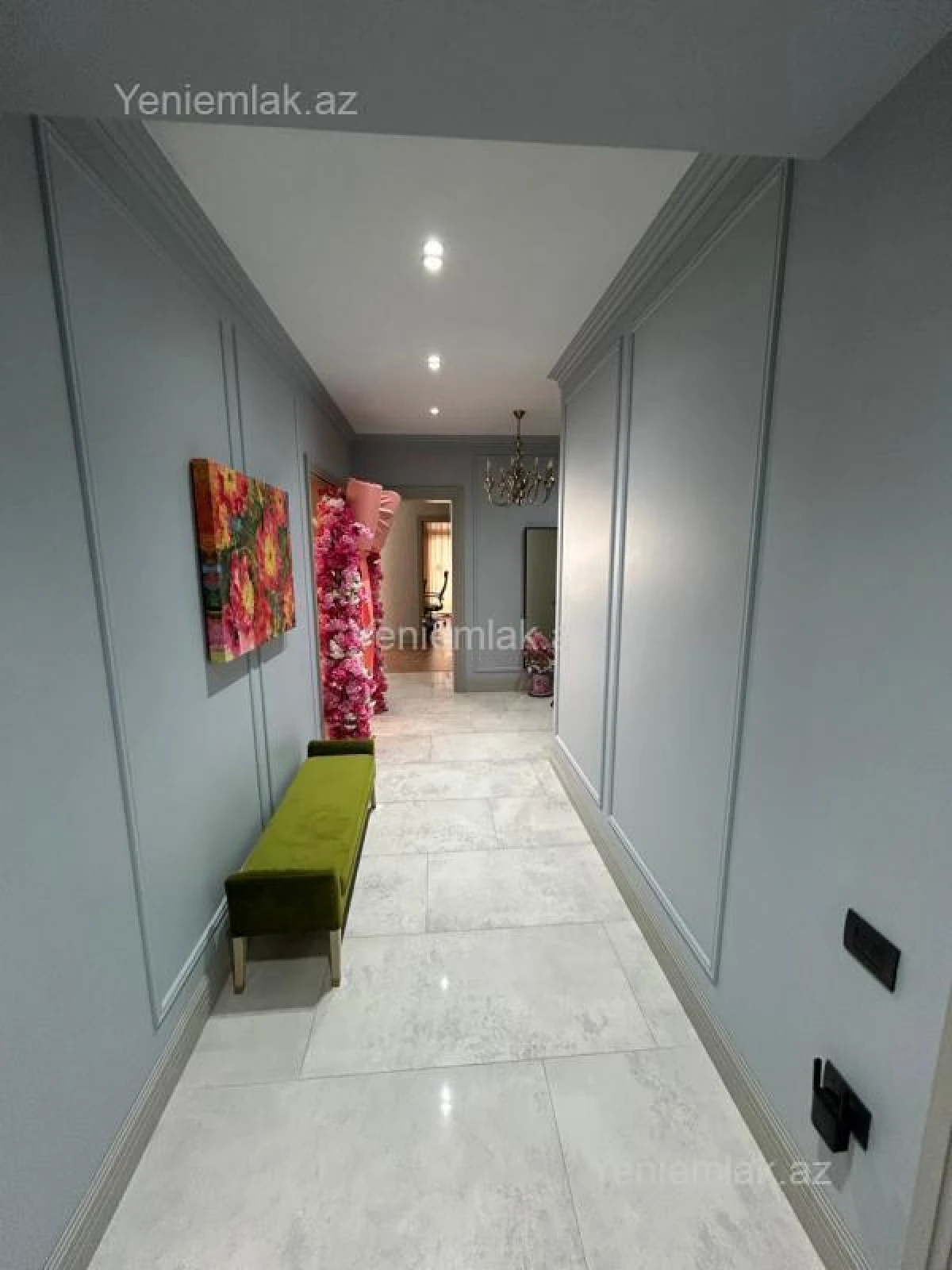 Satılır 5 otaqlı yeni tikili 240 m²