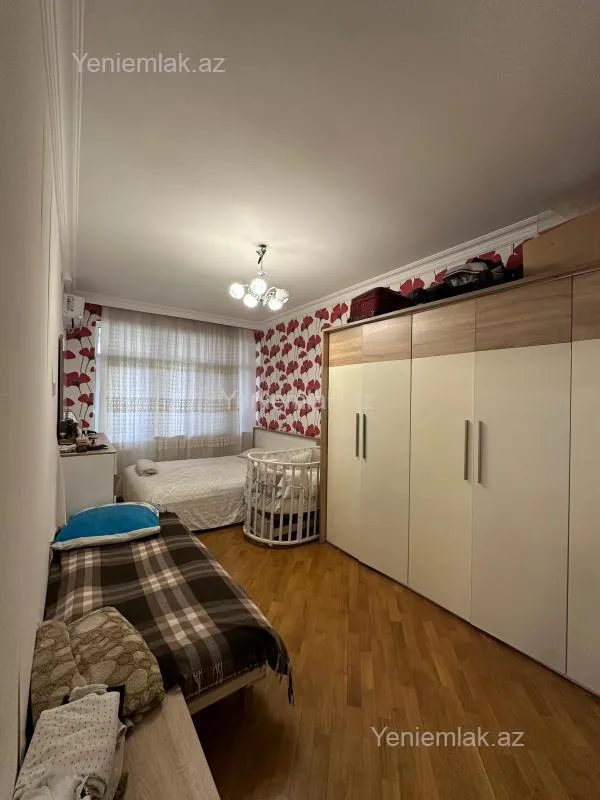 Satılır 2 otaqlı yeni tikili 85 m²