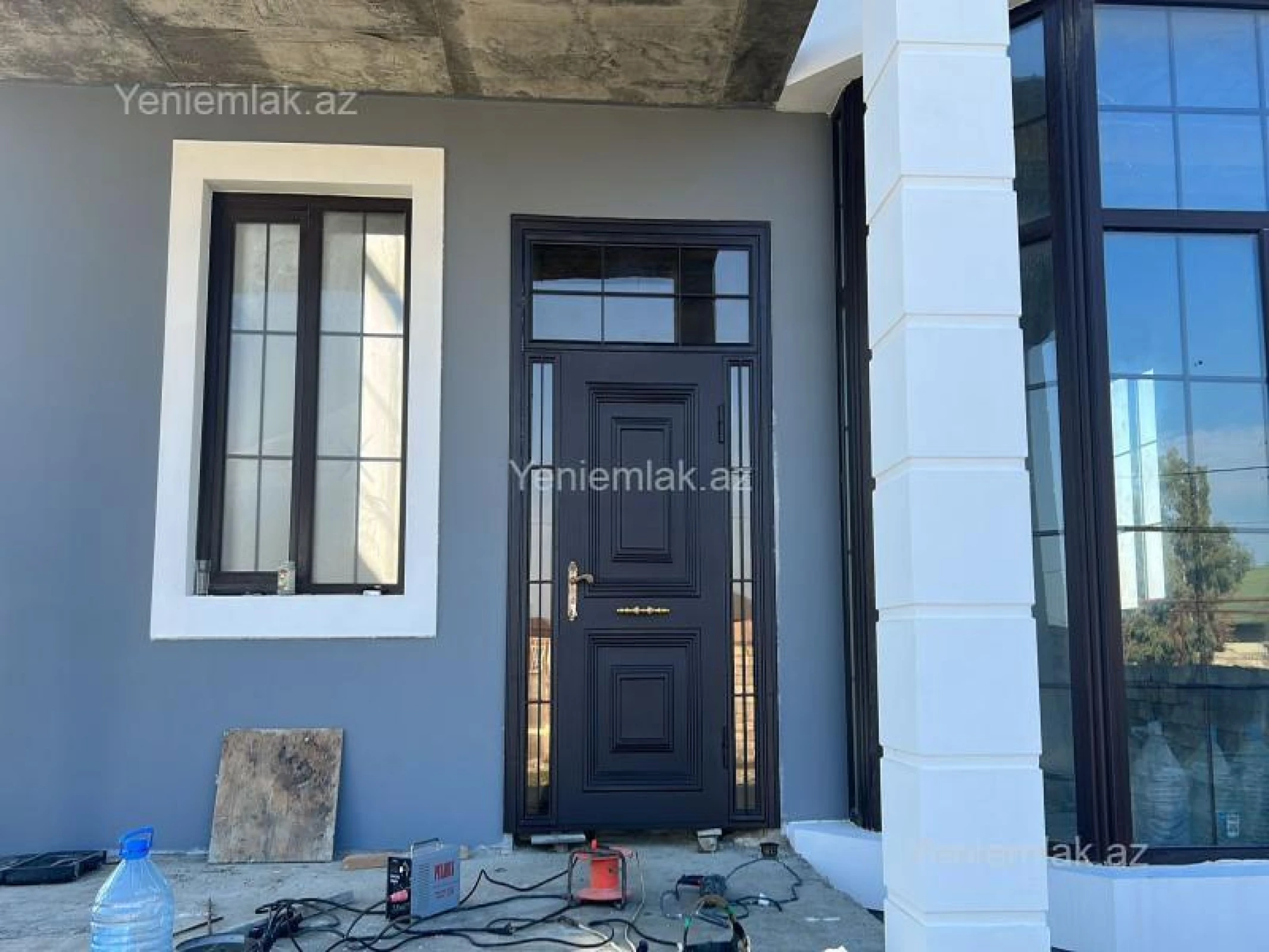 Satılır 5 otaqlı həyət evi 250 m²