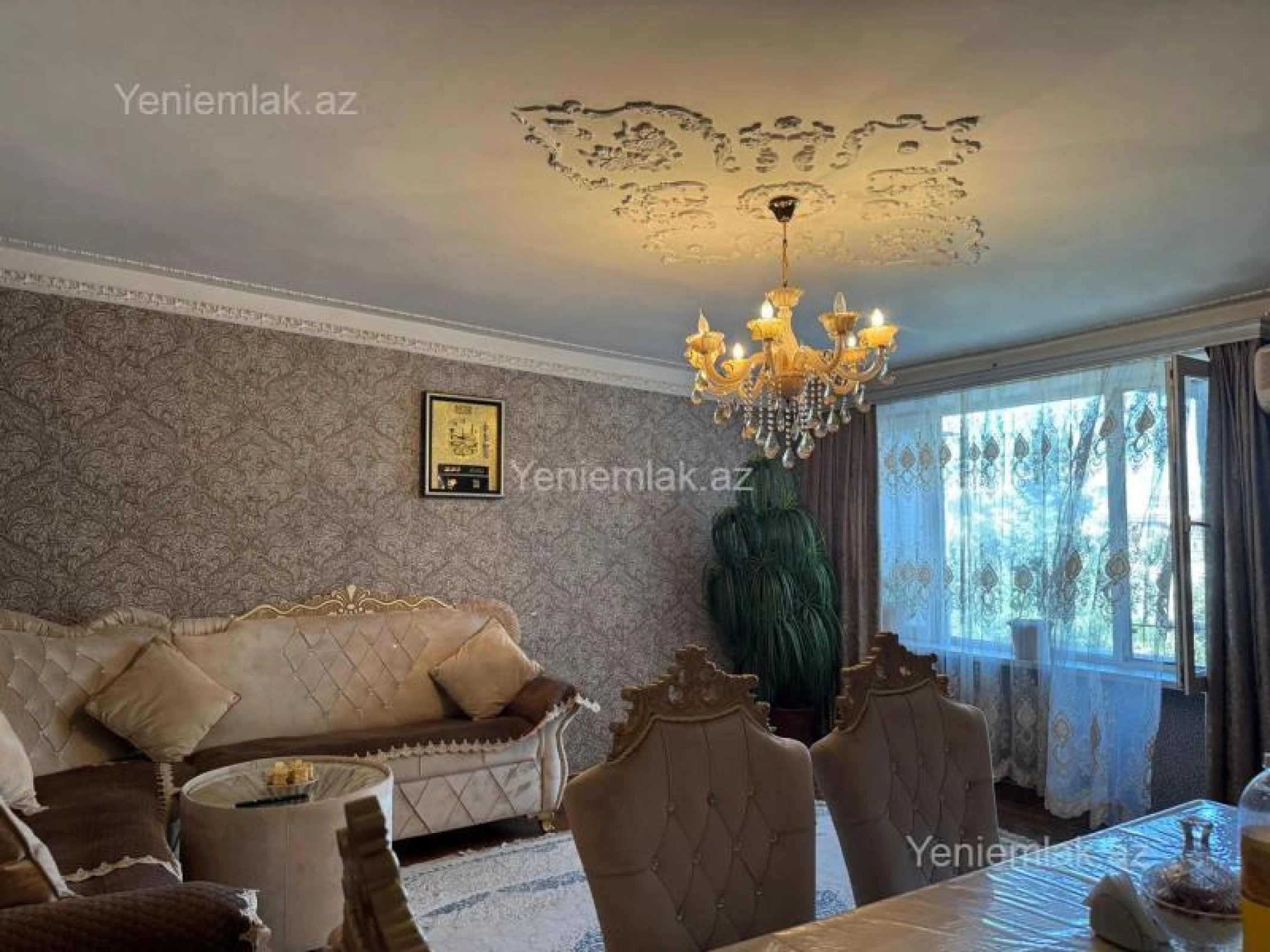 Satılır 3 otaqlı köhnə tikili 85 m²