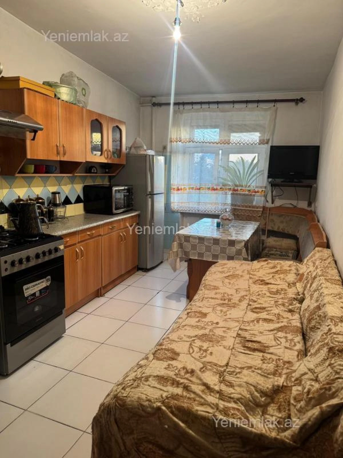 Satılır 3 otaqlı köhnə tikili 85 m²